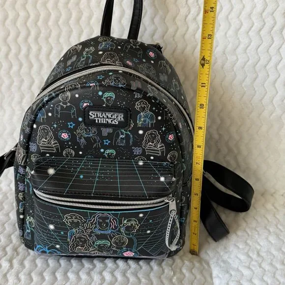 Funko Stranger Things Mini Backpack Blacklight & Neon EUC - Picture 11 of 13